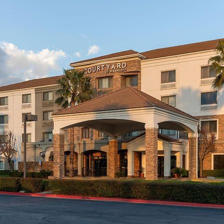 Courtyard By Marriott Ontario Rancho Cucamonga Hotell Exteriör bild