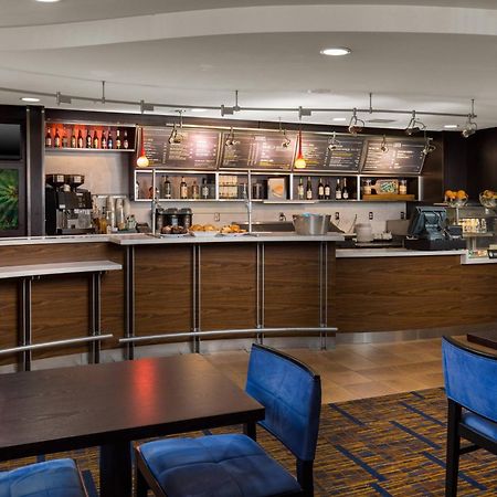 Courtyard By Marriott Ontario Rancho Cucamonga Hotell Exteriör bild