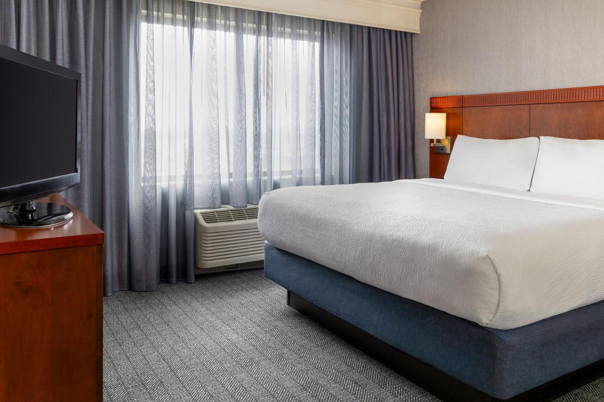 Courtyard By Marriott Ontario Rancho Cucamonga Hotell Exteriör bild