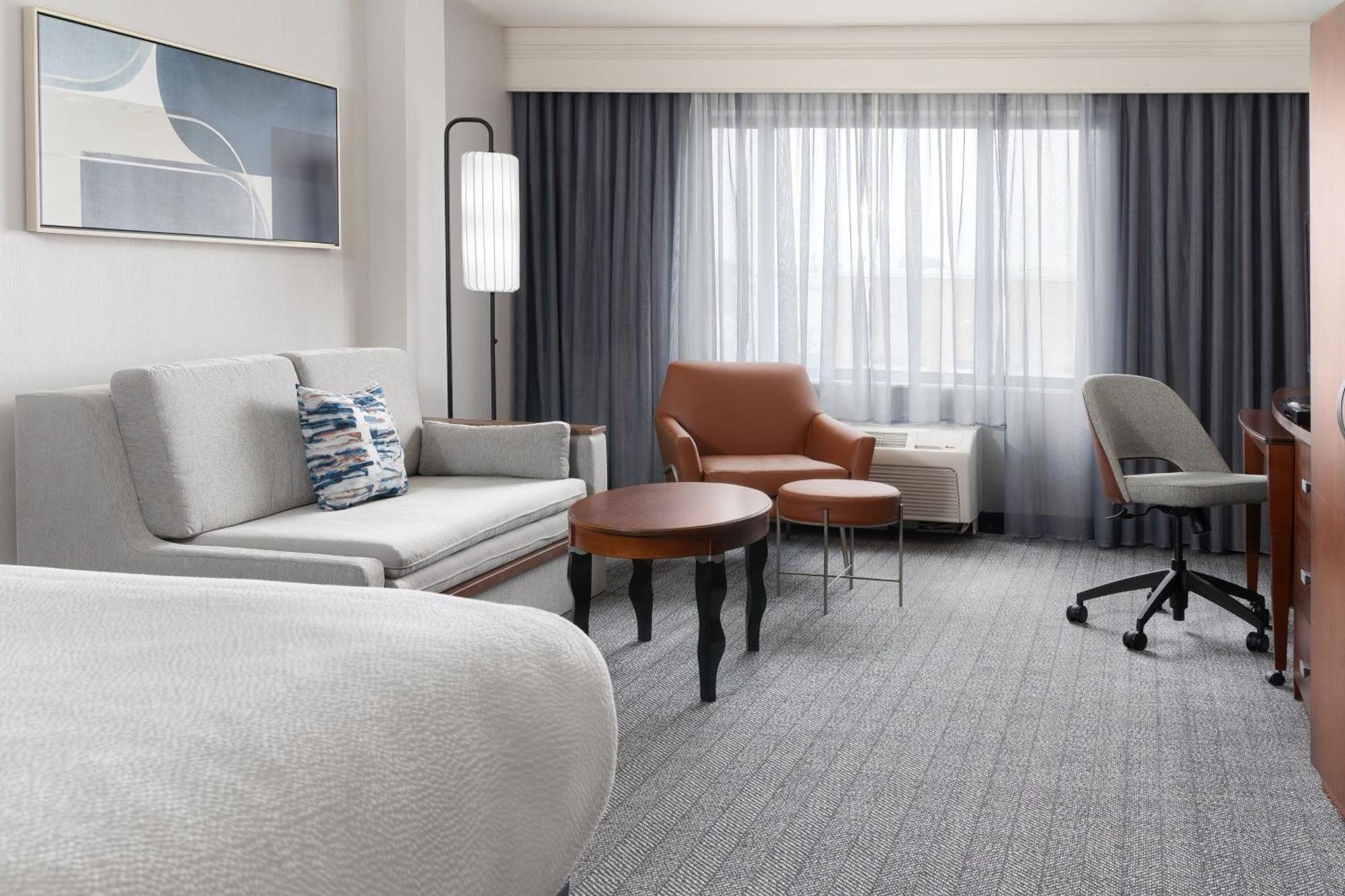 Courtyard By Marriott Ontario Rancho Cucamonga Hotell Exteriör bild
