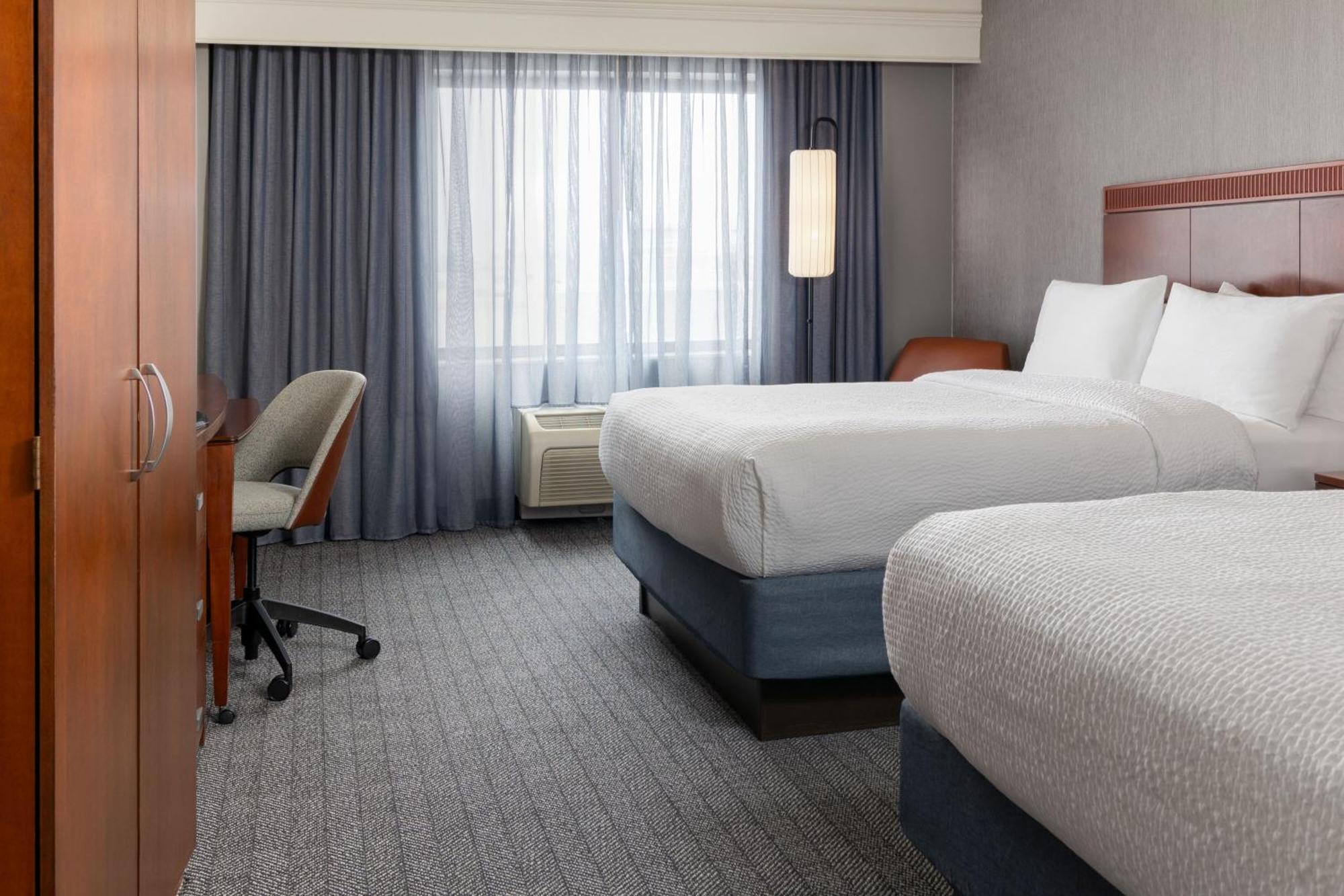Courtyard By Marriott Ontario Rancho Cucamonga Hotell Exteriör bild