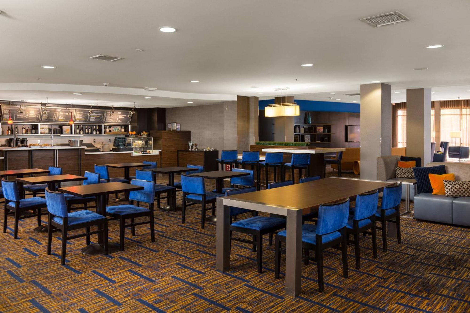 Courtyard By Marriott Ontario Rancho Cucamonga Hotell Exteriör bild