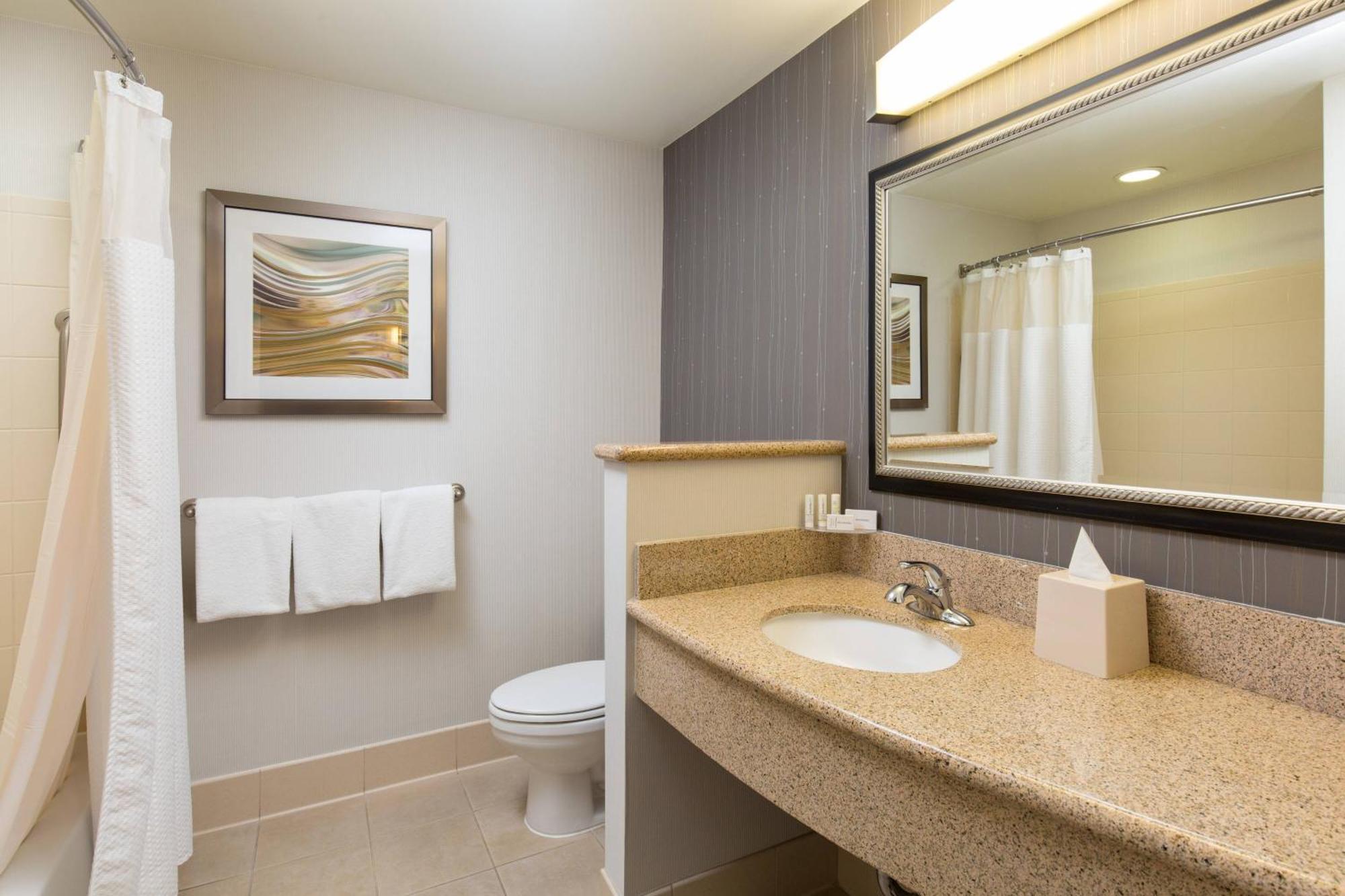 Courtyard By Marriott Ontario Rancho Cucamonga Hotell Exteriör bild