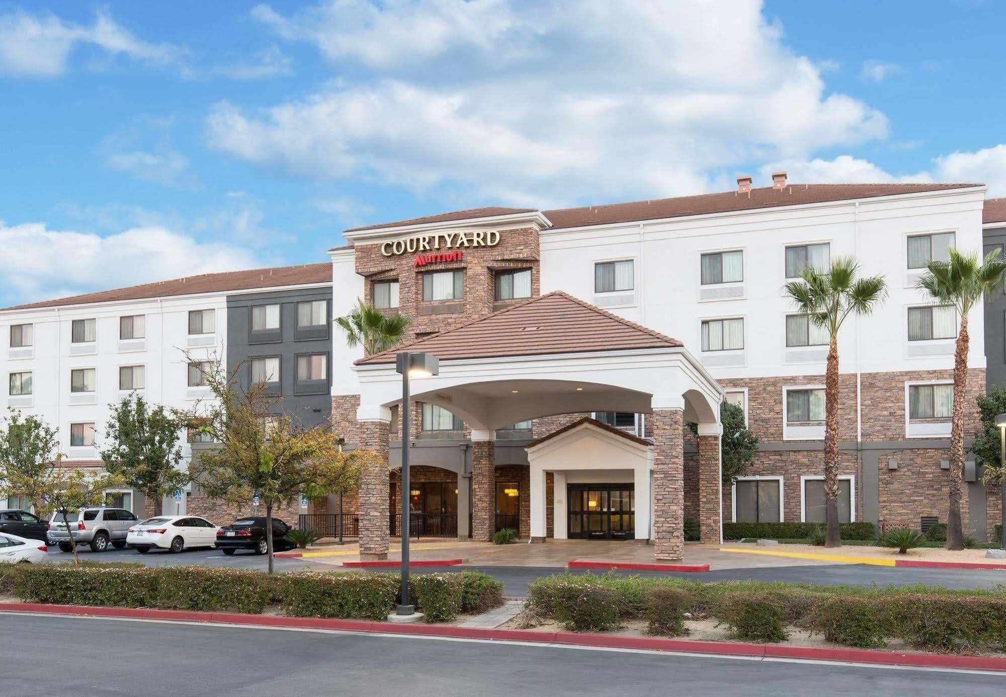 Courtyard By Marriott Ontario Rancho Cucamonga Hotell Exteriör bild