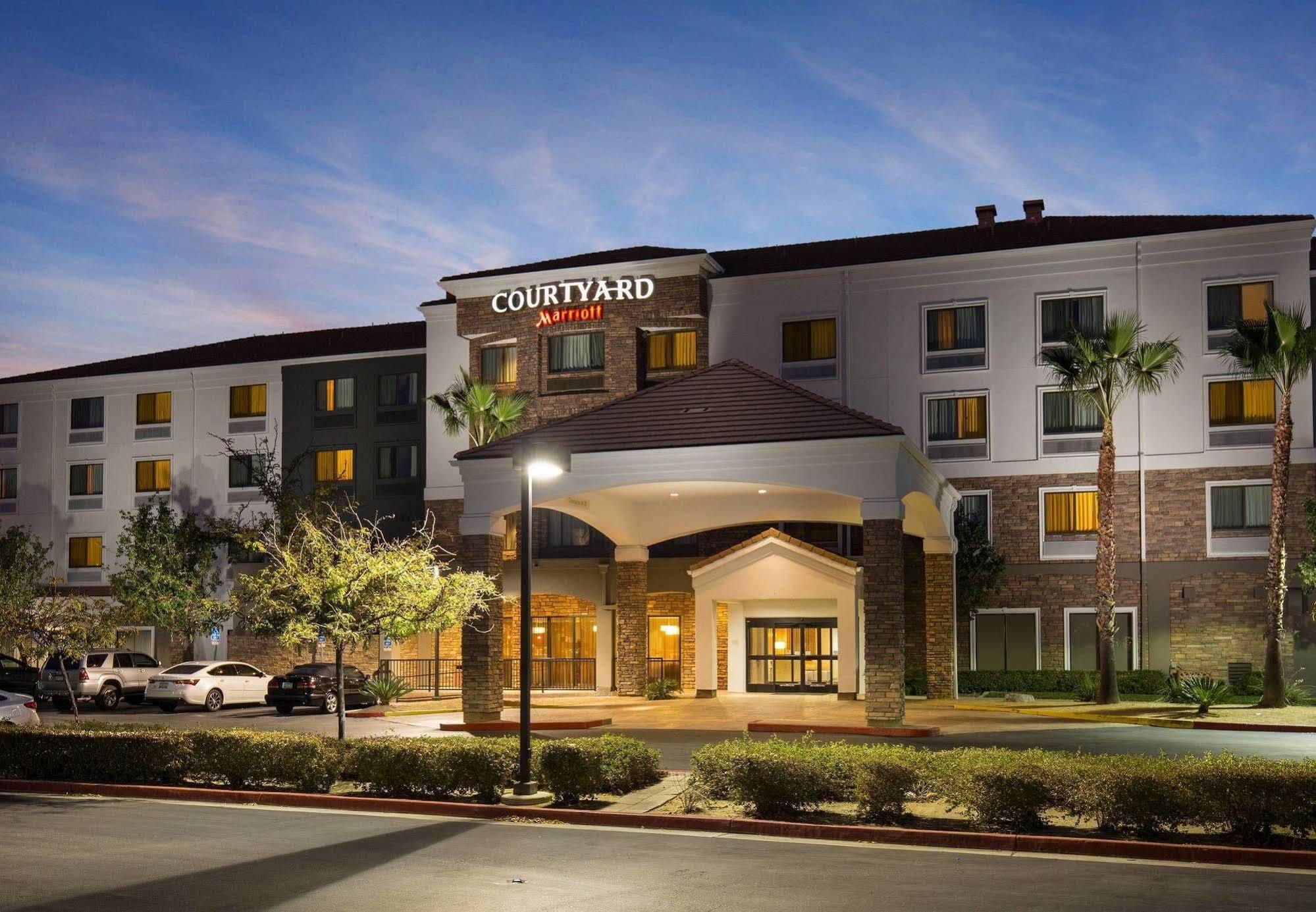 Courtyard By Marriott Ontario Rancho Cucamonga Hotell Exteriör bild